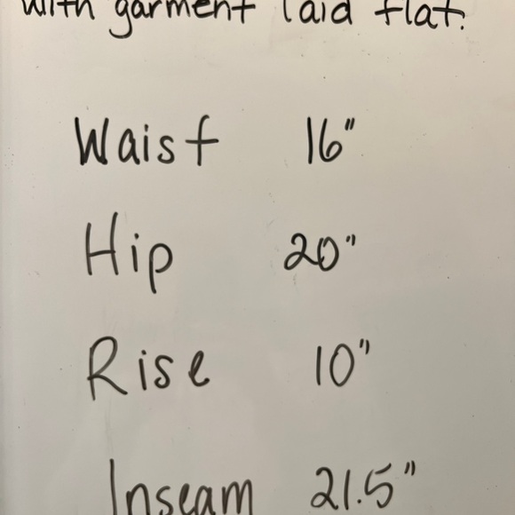 New York & Company stretch cropped chino size 10 - Picture 3 of 4